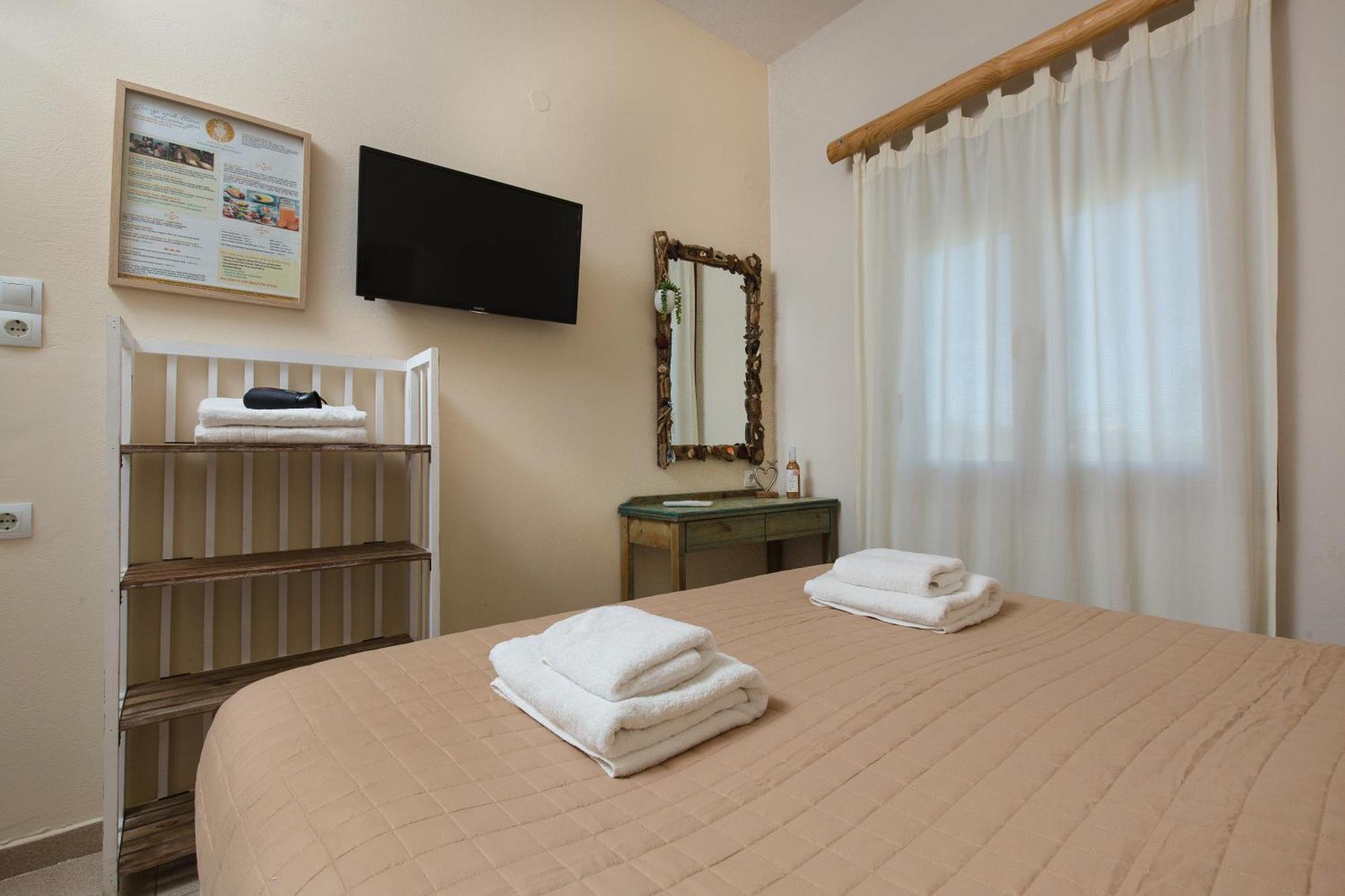 Arodamos Studios & Apts Kissamos Ngoại thất bức ảnh